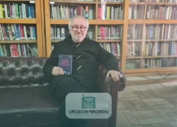 Gregorio Angelcos: “La literatura es una forma de comprender la vida cuando la realidad ya no basta”